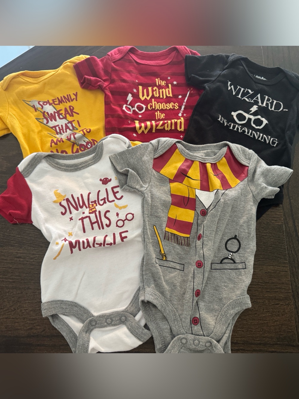 Harry Potter branded 5-Piece onsie set (6-9M)